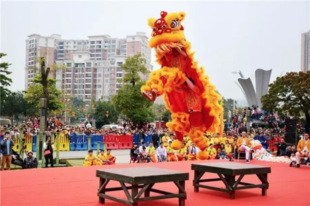 一年一度新春狮会,初八不见不散!
